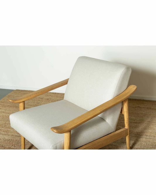 Showman Accent Chair