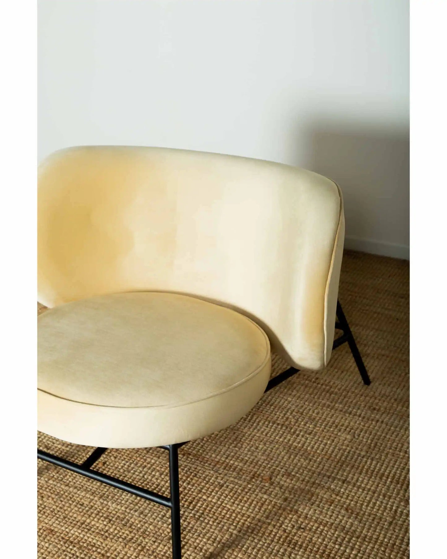 Amore Accent Chair
