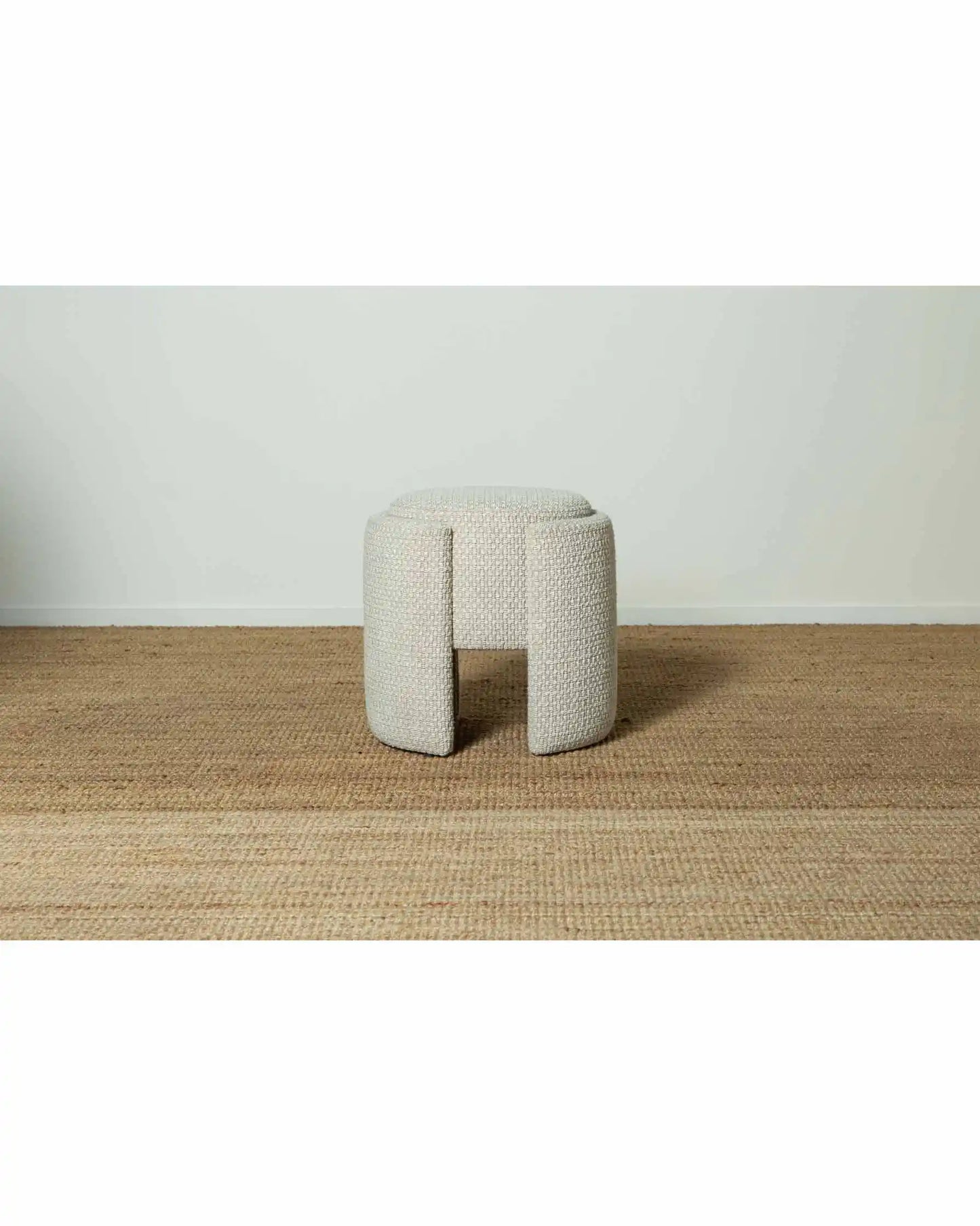 Mantis Pouf