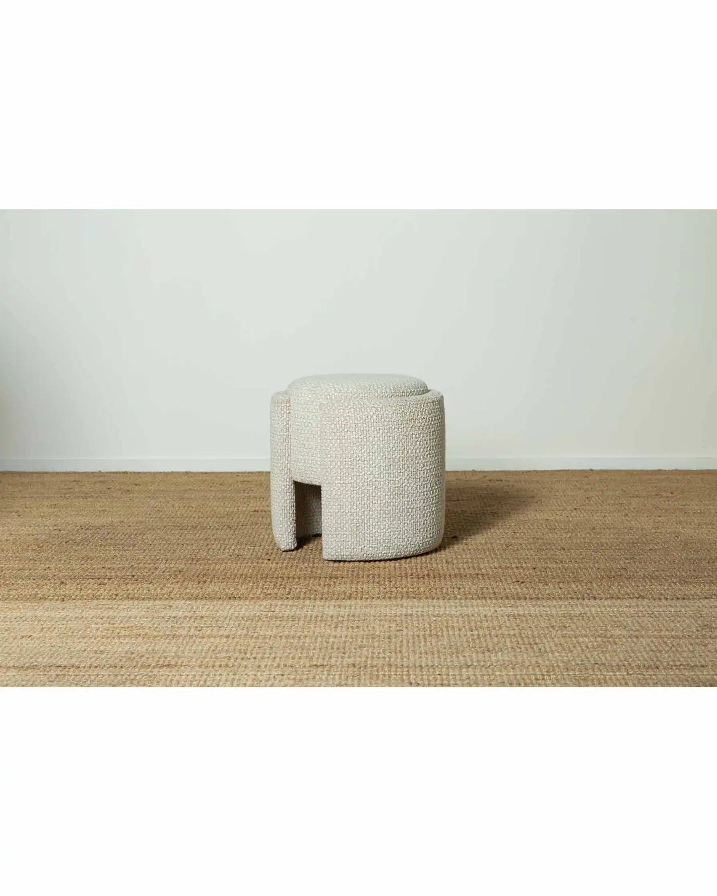 Mantis Pouf